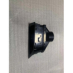 Guri de aerisire partea stângă Guri de aerisire partea stângă