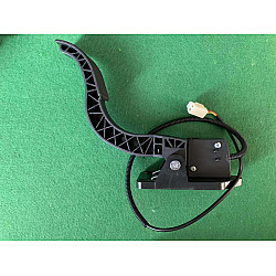 Accelerator frână spate