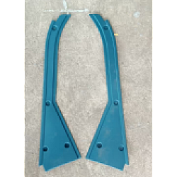 Stâlpii A stânga și dreapta