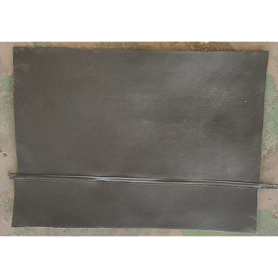 Cadru cutie baterie. Podea piele.